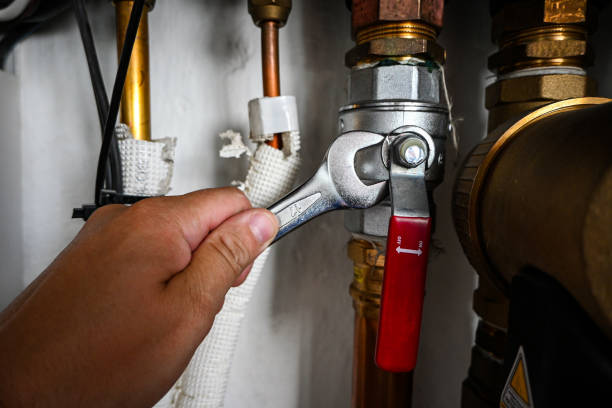 Best Water Leak Repair  in Long Beach, CA